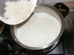 Tejberizs - Óvatosan borítsd a tejbe a rizset!