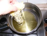 Gombás rakott káposzta - A maréknyi kinyomott savanyúkáposztát tedd a serpenyőbe!
