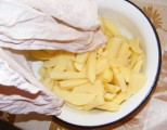 Sült krumpli - Húzd ki a ruhát a krumpli alól!