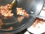 Bakonyi betyárleves - Egy villával halászd ki a fazékból a sült szalonnakockákat!