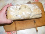 Olajbogyós kenyér - Dugj két fakanalat a kenyér alá!