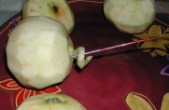 Bundás alma - Az alma kifúrása - oldalnézet