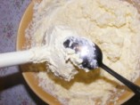 Sajtkrém - Egy kiskanállal kapard le a mixer-rúdról a sajtkrémet!
