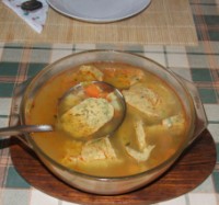 Töltelékes zöldségleves - A kész leves a levesestálban