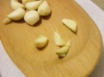 Fokhagymás hús - Pucold meg a fokhagymagerezdeket!