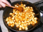 Tofus tortilla - Pirítsd meg a tofut!