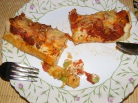 Tofus tortilla - Kész, tányéron (kettévágva)