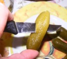 Sör-rolád - Hosszában szeleteld fel az uborkát!