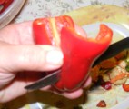 Darált paprika - Felezd meg hosszában a paprikát!