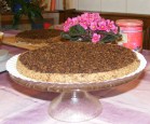 8531-papirtartoval-uveglabra (139 x 115) Diótorta - Tedd a tortát a papírtányérral együtt a tortatartóra!