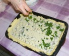 9181-zolddel-megszor (137 x 112) Quiche - francia pizza - Szórd meg a zöld harmadával a tölteléket!