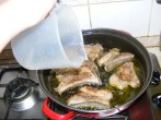 Sült oldalas - Öntsd fel az oldalast 2 dl hideg vízzel! Sült oldalas - Öntsd fel az oldalast 2 dl hideg vízzel!