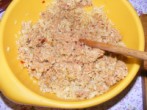 Töltött paprika hús nélkül - Keverd össze a rizset és a fasírtmasszát!