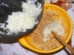 Töltött paprika hús nélkül - Kapard a dinsztelt hagymát a masszához!