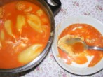 Töltött paprika hús nélkül - Egy tányérba tégy tejfölt, és szedj rá lét a töltött paprikáról!!