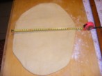 Darázsfészek - A kinyújtott tészta 33 cm széles lett.