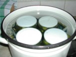 Csemegeuborka - Önts a fazékba annyi vizet, hogy ellepje az üvegeket!
