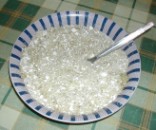 Diós tészta - Keverd össze a diót a cukorral!