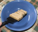 Szezámos - Szedd ki egy tálba a szezámos rudacskákat!