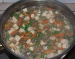 Zöldséges tofu - Öntsd hozzá a keményítőt!